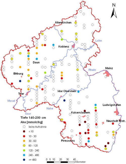 Landesweite Übersichtskarte Rheinland-Pfalz der BZE II, Austauschbare Kationen AKe (AKt) (Mineralboden, Tiefenstufe 140-200 cm; ökochemische Klassen)